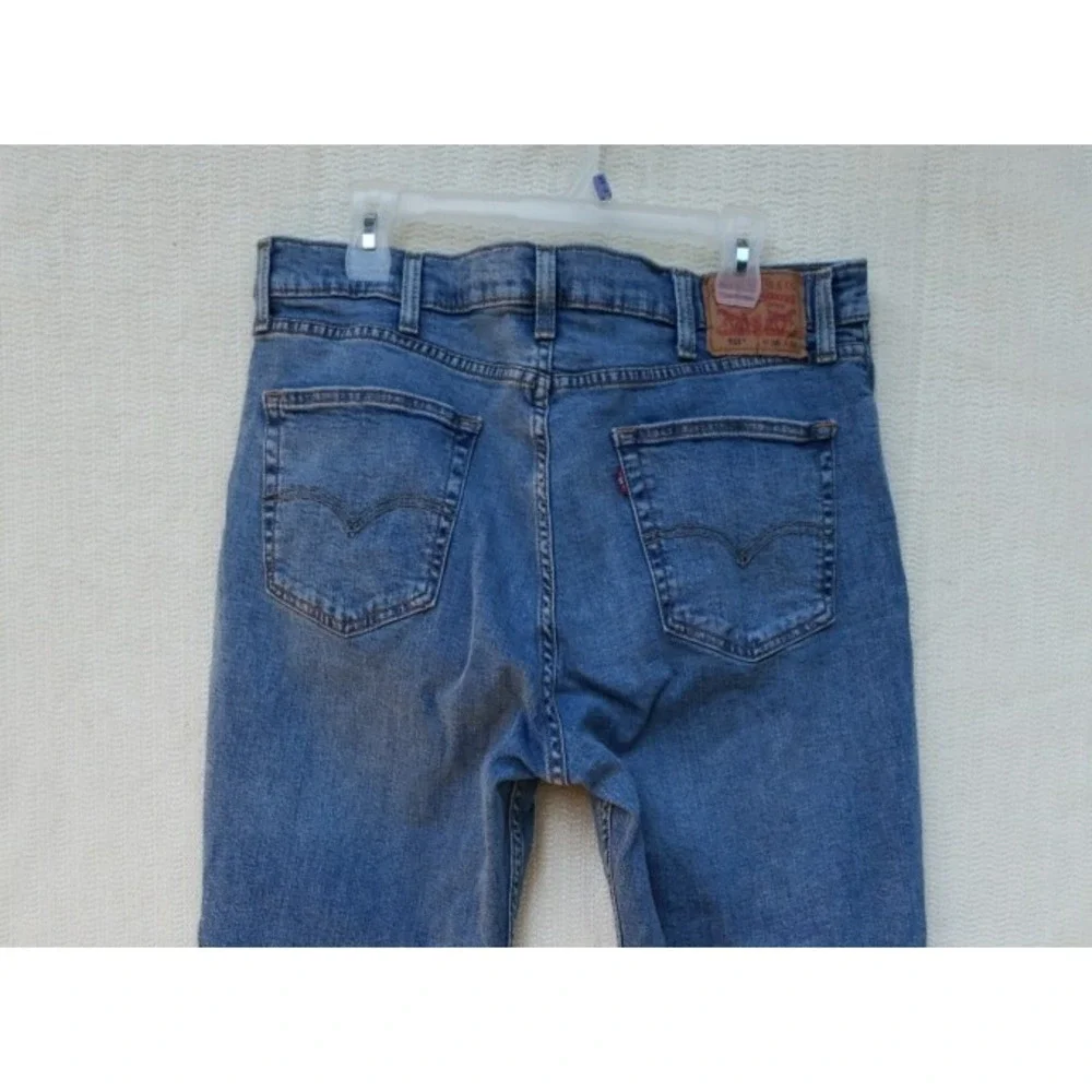 Levi's 511 Slim Fit Men's 38×32 Blue Jeans Denim Straight Leg Zip Fly